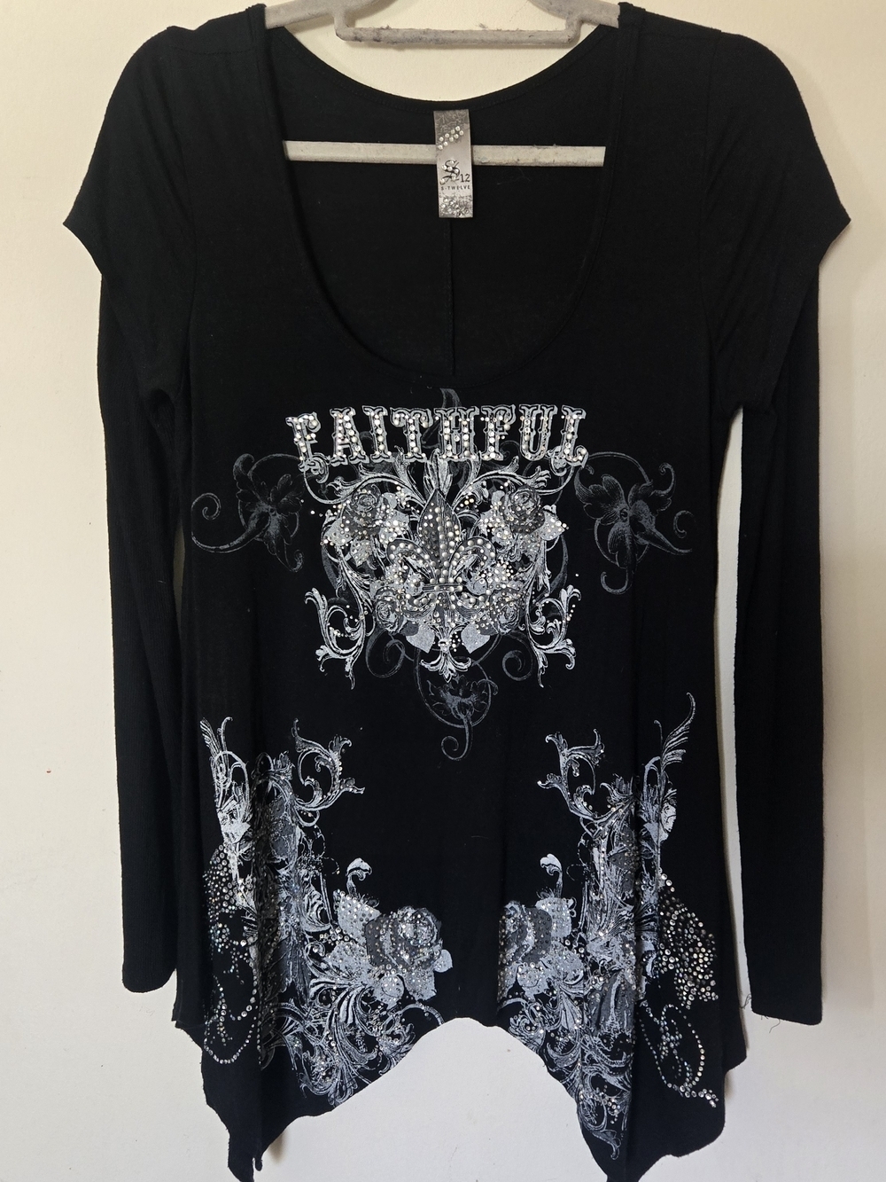 Y2K S-Twelve Affliction Style Pointed Shark Bite Hemline Rebel Goth Biker Large